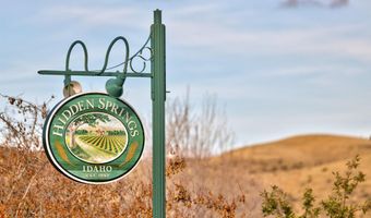 5878 W Farm Market Rd, Boise, ID 83714