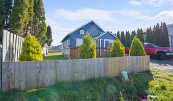 92367 E Rd, Astoria, OR 97103