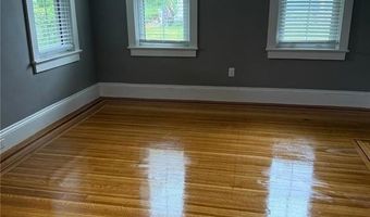 12 Pearl St 1, East Greenwich, RI 02818