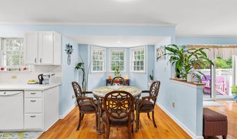 20 Cannonball Dr, Barnegat, NJ 08005
