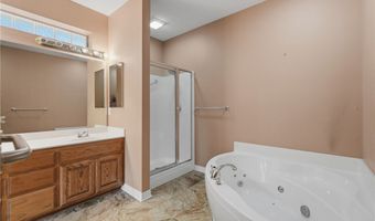 6 Grimsay Dr, Bella Vista, AR 72715