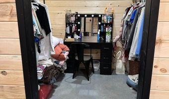 109 Tucker Creek Rd, Alton, MO 65606
