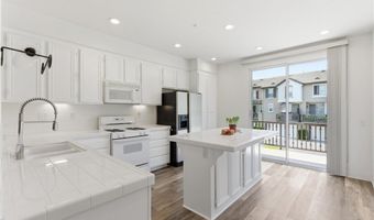 5 Cupertino Cir C110, Aliso Viejo, CA 92656
