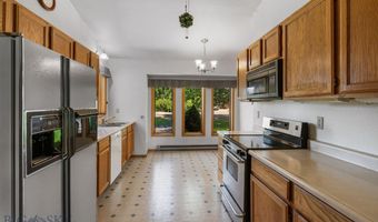 353 Sacajawea Peak Dr, Bozeman, MT 59718