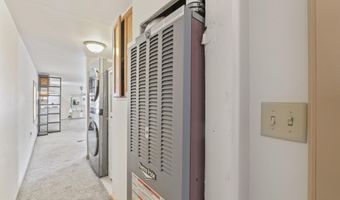 3 Cross St, Augusta, ME 04330