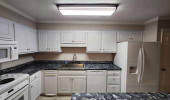 624 Crown Point Dr, Martinez, GA 30907