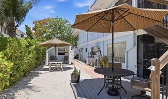 517 KUMQUAT Dr, Anna Maria, FL 34216
