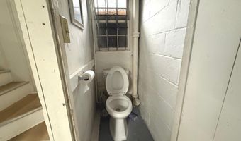 804 RADNOR Ave, Baltimore, MD 21212