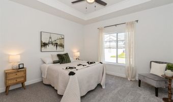 768 Clover Hill Dr, North Liberty, IA 52317