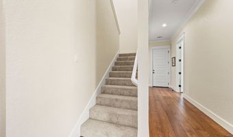 109 Bear Cat Ct, Alvord, TX 76225