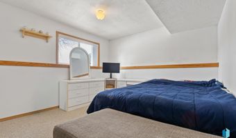 509 Aana Ave, Baltic, SD 57003