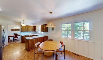 419 Ridge Rd, Albert Lea, MN 56007