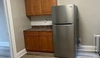 131 W 25TH St, Bayonne, NJ 07002