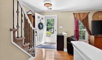 45 Winchester Ct, Aberdeen, NJ 07747