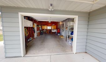 1402 Marie Ave, Albert Lea, MN 56007