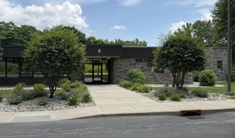 6 Airline Dr, Albany, NY 12205