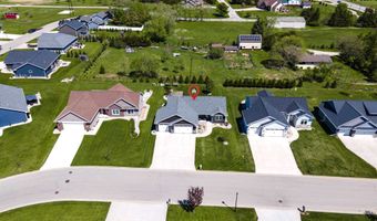 2660 W FALLEN OAK Dr, Appleton, WI 54913