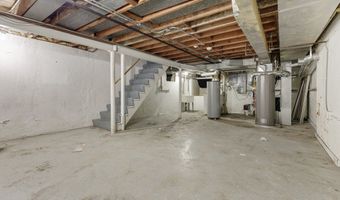 640 S Beverly Ln, Arlington Heights, IL 60005
