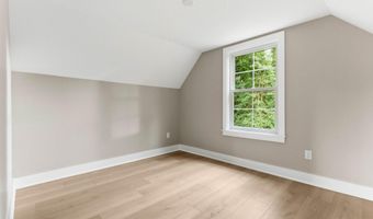 205 E MERCHANT St, Audubon, NJ 08106