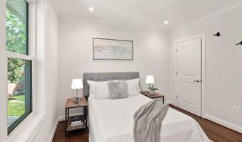 817 VARNUM St NW 3, Washington, DC 20011