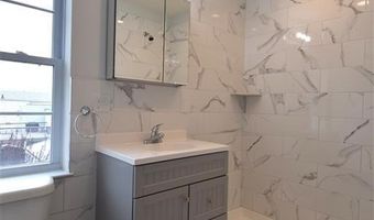 51 COTTAGE St 2, Bayonne, NJ 07002
