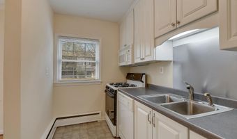 4023 18TH Rd N 2, Arlington, VA 22207