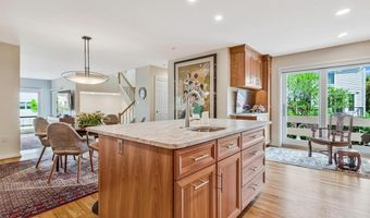 21 CHESAPEAKE Lndg, Annapolis, MD 21403