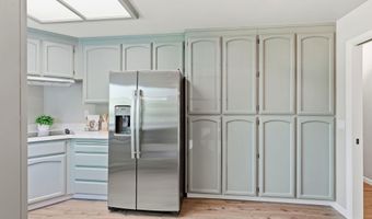 29 Captains Dr, Alameda, CA 94502