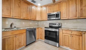 362 Yorktowne Cir, Atlantis, FL 33462