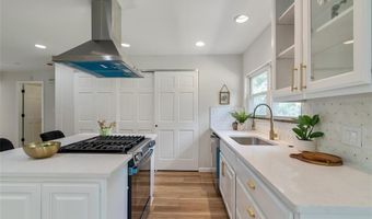 8540 Elsa Ave, Affton, MO 63123