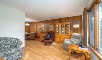 917 Sunrise Beach Dr, Amery, WI 54001