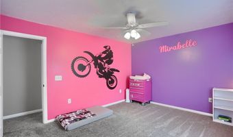 706 Hall Rd, Clay, PA 16001