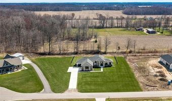 73404 Castle Ct, Armada, MI 48005