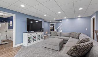 3144 Windmill Ct, Adrian, MI 49221