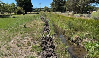 21010 Yeoman Rd, Bend, OR 97701