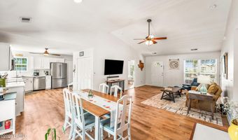 2101 Wilson Dr, Beaufort, SC 29902