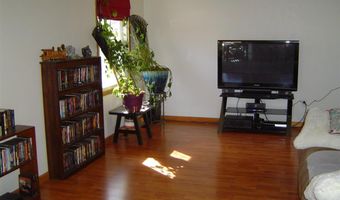 325 E Hickory St, North Liberty, IA 52317