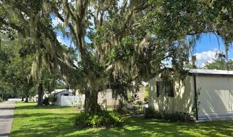 17 Leisure Dr, Auburndale, FL 33823