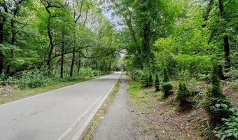 94 Whitehead Rd, Coventry, RI 02816