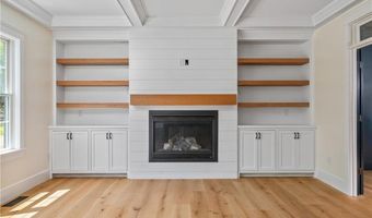 1 Diesel Dr, Lincoln, RI 02865