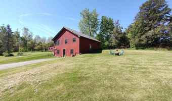 28 Cedar Ln, Cambridge, VT 05464