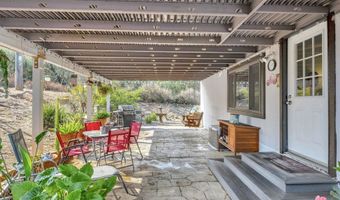 707 Lilac Ranch Rd, Alpine, CA 91901