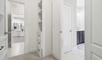 598 E L Ives Dr, Aberdeen, NC 28315