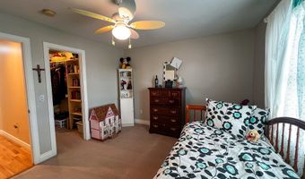 280 Arlington Dr, Batesville, IN 47006