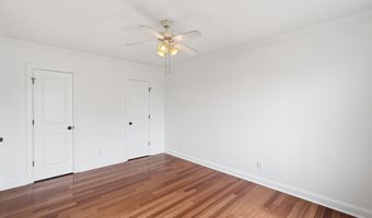 906 S WASHINGTON St S 307, Alexandria, VA 22314