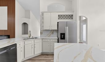 7705 NOTTINGHILL SKY Dr, Apollo Beach, FL 33572