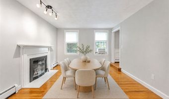 5 Strawberry Ln, Billerica, MA 01821