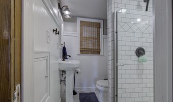 314 E RANDALL St, Appleton, WI 54911