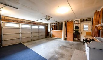 1952 Buckskin Gln, Escondido, CA 92027