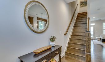 944 N COLUMBUS St, Alexandria, VA 22314
